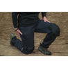 Removable kneepads in ripstop black pants